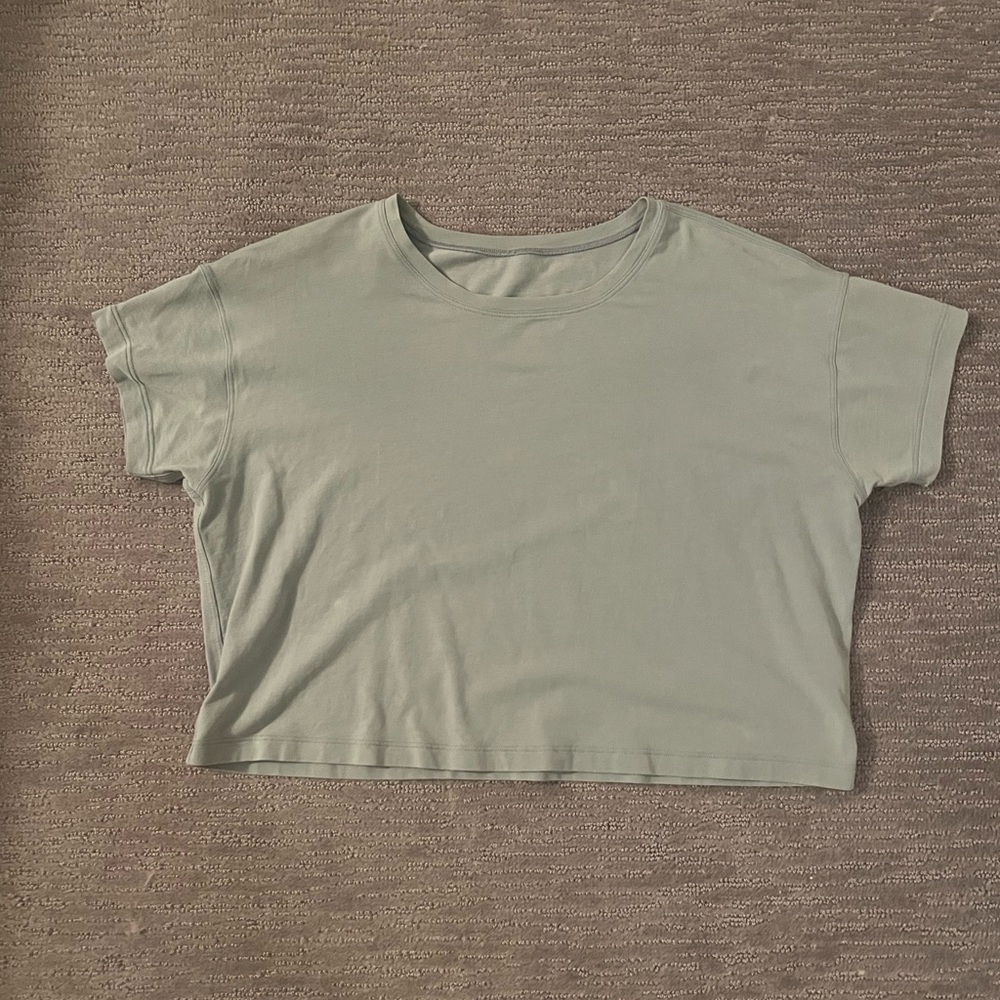 Lululemon cates tee